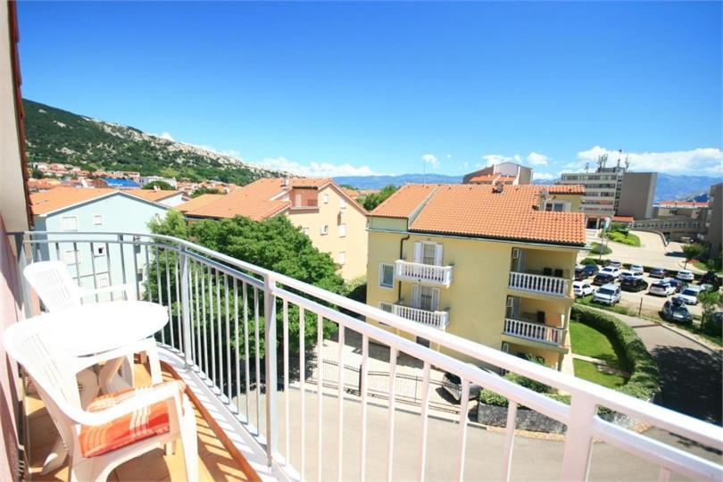 Beautiful Apartment Lovorka 6 , Baska, Krk Exterior foto